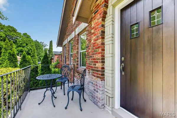 7530 Ahern AVE, St Louis, MO 63130