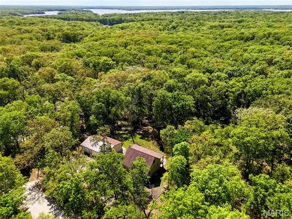 38637 Monroe Road 556, Stoutsville, MO 65283