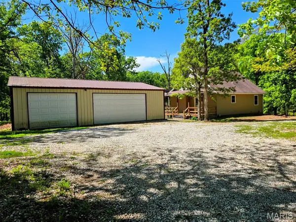 38637 Monroe Road 556, Stoutsville, MO 65283