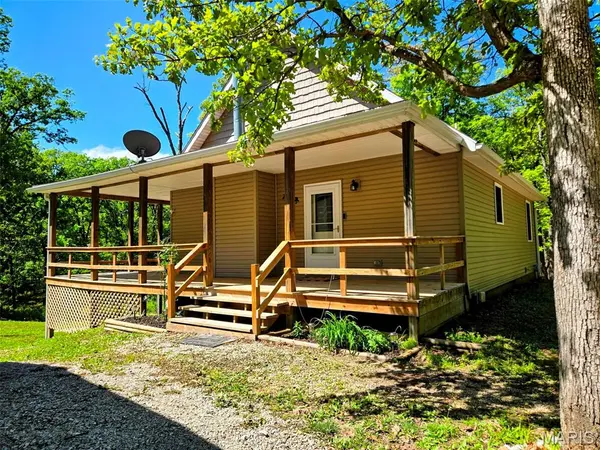 38637 Monroe Road 556, Stoutsville, MO 65283