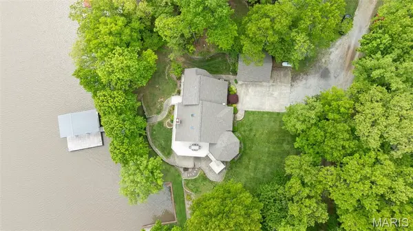 192 Westlake TRL, Litchfield, IL 62056
