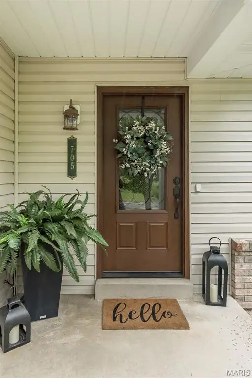 705 Worthington DR, Warrenton, MO 63383