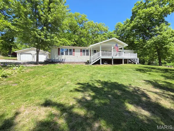 34045 Lake Shore DR, Canton, MO 63435