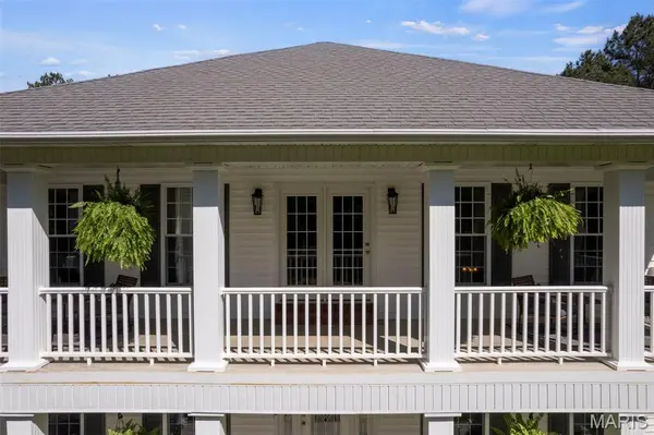 50 Grand Mesa, Benton, MO 63736