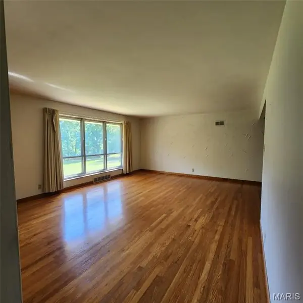 7292 Local Hillsboro RD, Cedar Hill, MO 63016