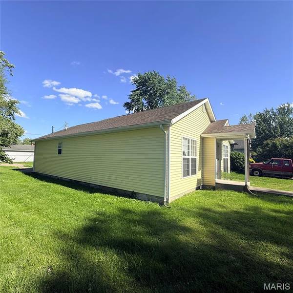 905 Madison ST, Gillespie, IL 62033