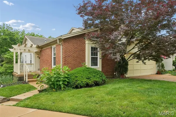 3024 Autumn Lakes CT, Maryland Heights, MO 63043