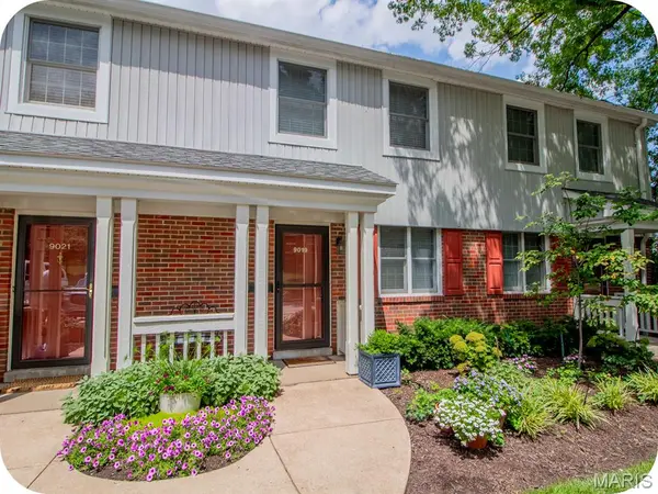 9019 W Swan CIR,  Brentwood,  MO 63144