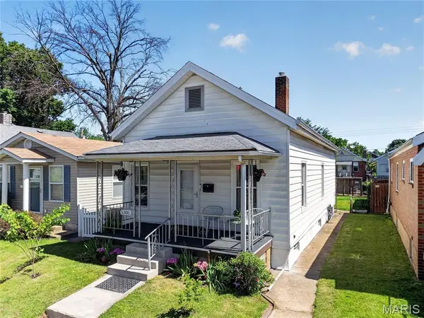 5305 Blow ST, St Louis, MO 63109