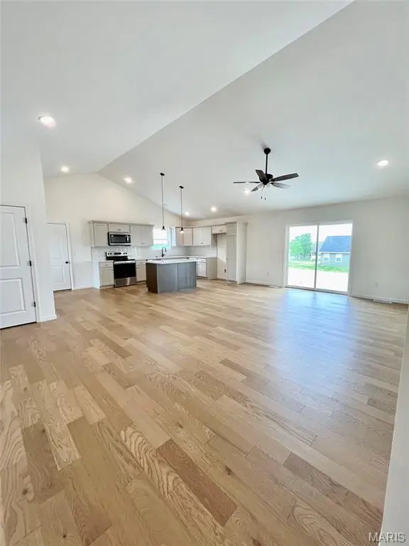 144 Vista Vallarta DR, Union, MO 63084