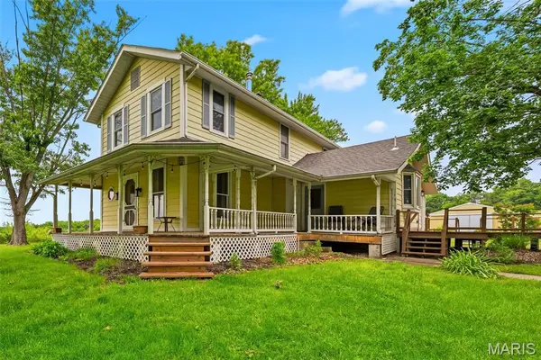 11 Skyview WAY,  Pacific,  MO 63069