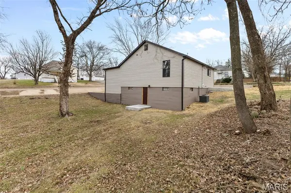 307 Poe RD, Park Hills, MO 63601