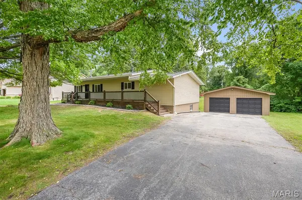 4625 Old Caseyville RD, Belleville, IL 62223