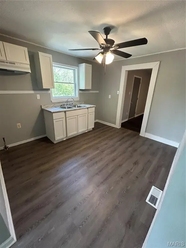 227 Nadine ST, Cahokia, IL 62206