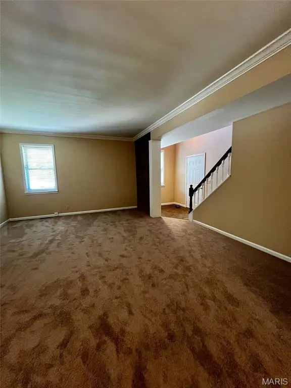 2204 Menard ST, St Louis, MO 63104