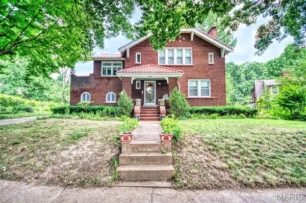 2910 Hatherly DR, Bel-nor, MO 63121
