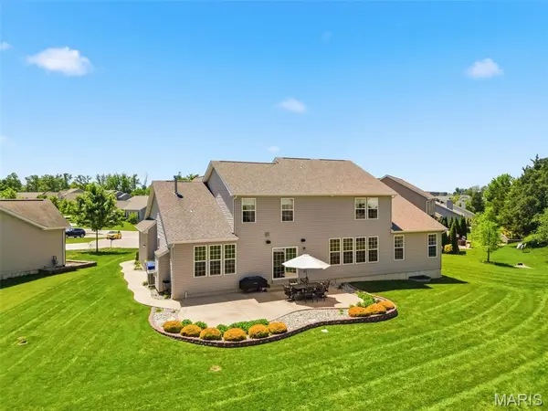 213 Mason Glen DR, Lake St Louis, MO 63367