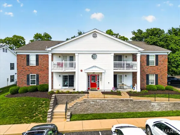 4301 Forder Gardens PL #H, St Louis, MO 63129