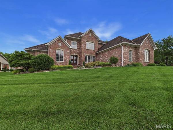 9 Dunbridge CT, Glen Carbon, IL 62034