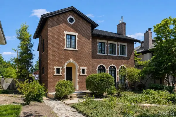 73 Arundel PL, Clayton, MO 63105