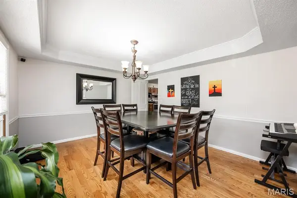 1102 Timber RUN, O'fallon, IL 62269
