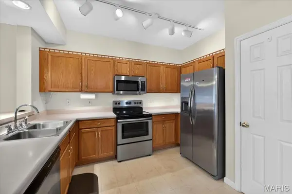 1251 Gardens Circle DR #2B, Unincorporated, MO 63125