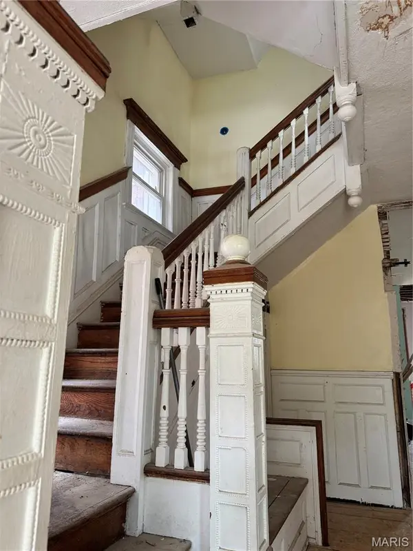 5109 Waterman BLVD, St Louis, MO 63108