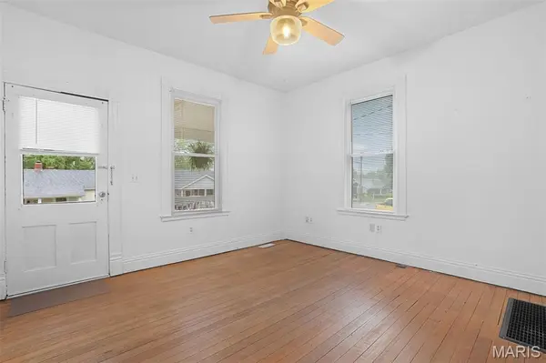 322 State ST, Washington, MO 63090