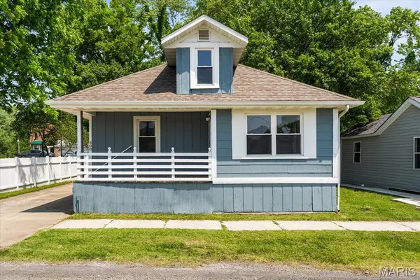 308 E Saint Louis ST, Okawville, IL 62271