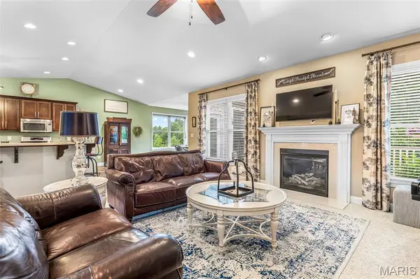 647 Alsace DR, Pevely, MO 63070