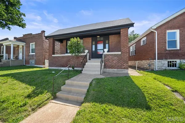6630 Elmer AVE, St Louis, MO 63109