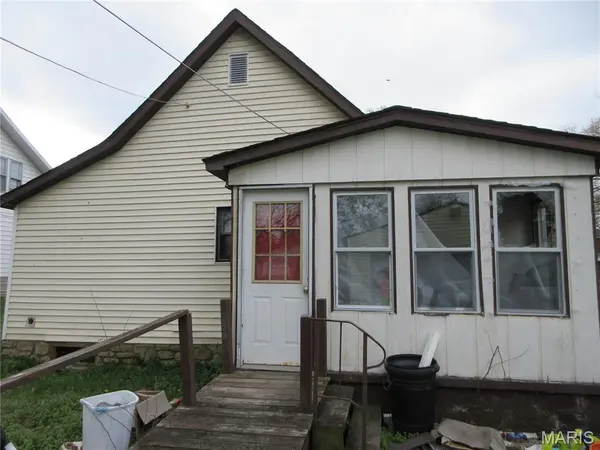 703 W Washington, Benton, IL 62812
