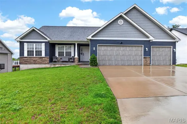 245 Auburn Ridge DR,  Troy,  MO 63379