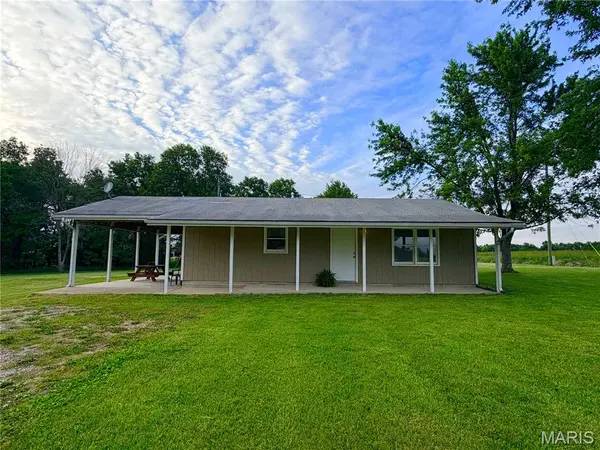 22731 Hayes RD, Center, MO 63436