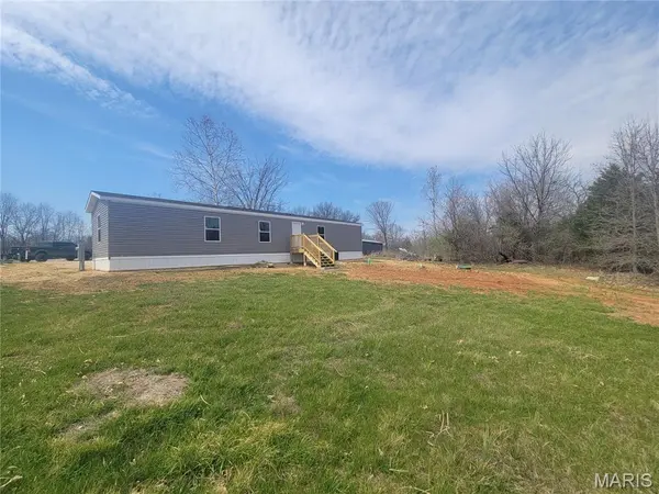 130 Madison Rene AVE, Moscow Mills, MO 63362