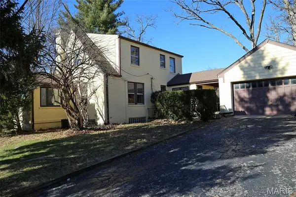 2 Chafford Woods (lot1), Richmond Heights, MO 63144