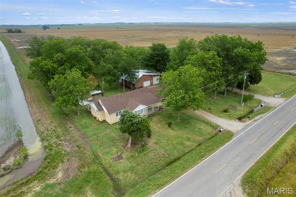 6225 State HWY A, Bragg City, MO 63827