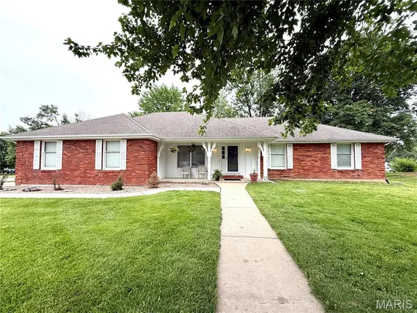 117 Sharon DR, Montgomery City, MO 63361