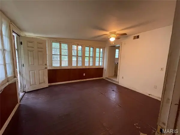 567 N Lakeshore DR, Bismarck, MO 63624