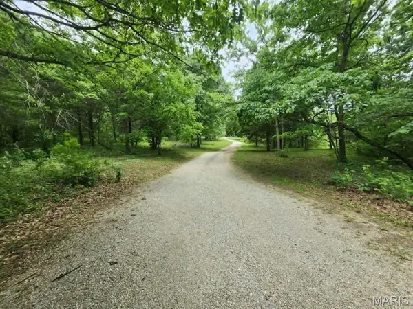 2152 M-Hidden Valley DR, Mountain Grove, MO 65711