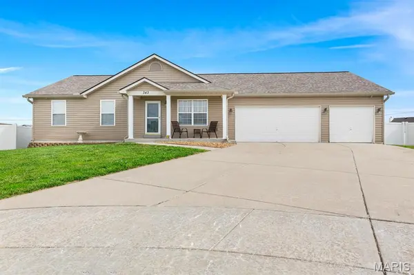 343 Aspen Creek DR, Wentzville, MO 63385