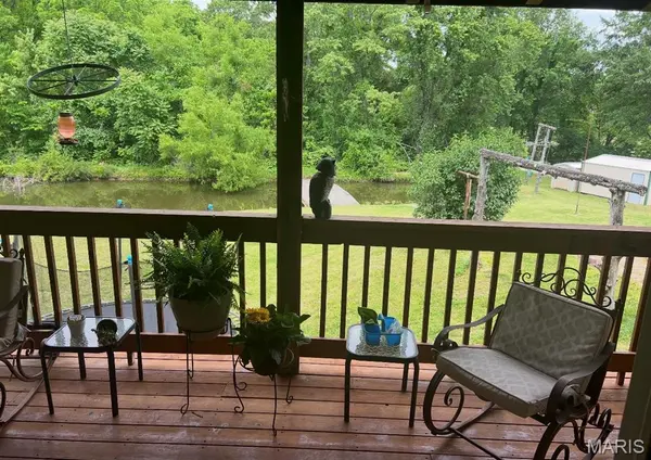 15089 Buehler RD, St Mary, MO 63673