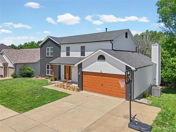 1145 Hickory Ridge TRL, Arnold, MO 63010