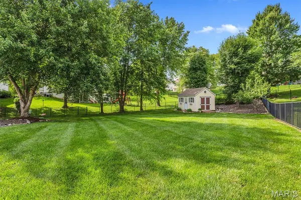 2814 Spruce Ridge CT, St Charles, MO 63303