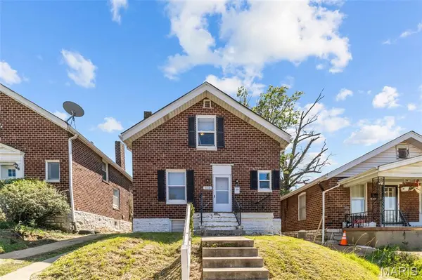 3708 Neosho ST, St Louis, MO 63116