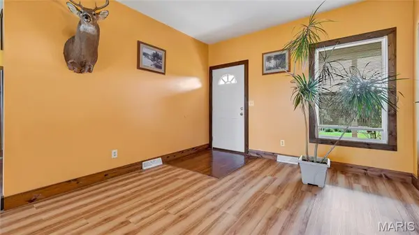 19220 Pike 459, Curryville, MO 63339