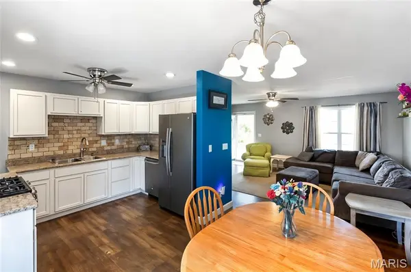 818 Northridge DR, Marthasville, MO 63357