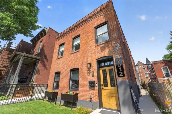 2912 Missouri AVE, St Louis, MO 63118