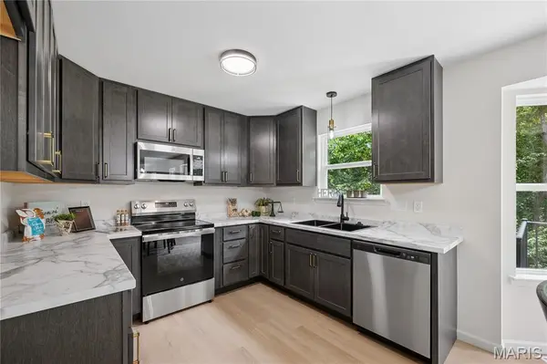 2942 Marathon DR, De Soto, MO 63020