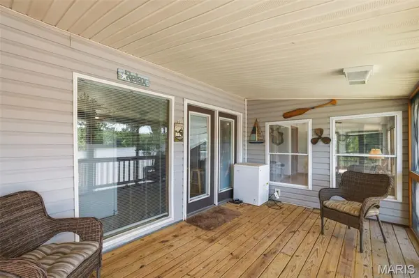 39070 Pike 202, Annada, MO 63330